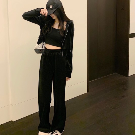 黑色高品质丝绒连帽外套+高腰阔腿休闲长裤套装